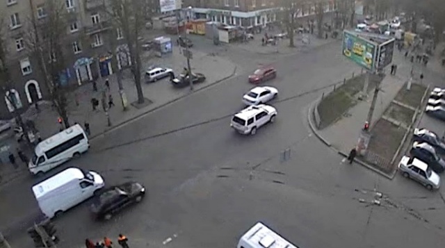 Webcam on the Avenue of Kirov. Dnipropetrovsk webcam online