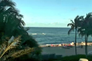 Beach Sunny Isles Beach in the Miami-Dade web camera online