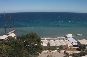 View of the beach from the hotel "Oreanda". Yalta webcam online