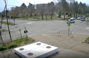 Crossroads of Leninskaya and Zhukovsky. Webcams Arseniev