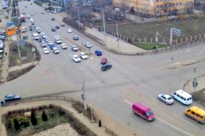 Webcam Astrakhan. The intersection of Ostrovskogo and Magnitogorsk